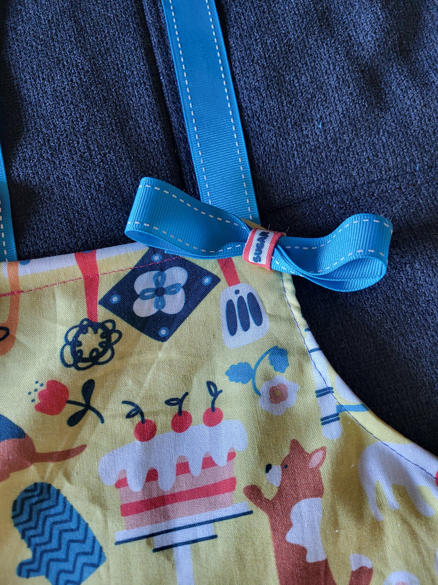 Baking Dogs 🐶 Baby Apron